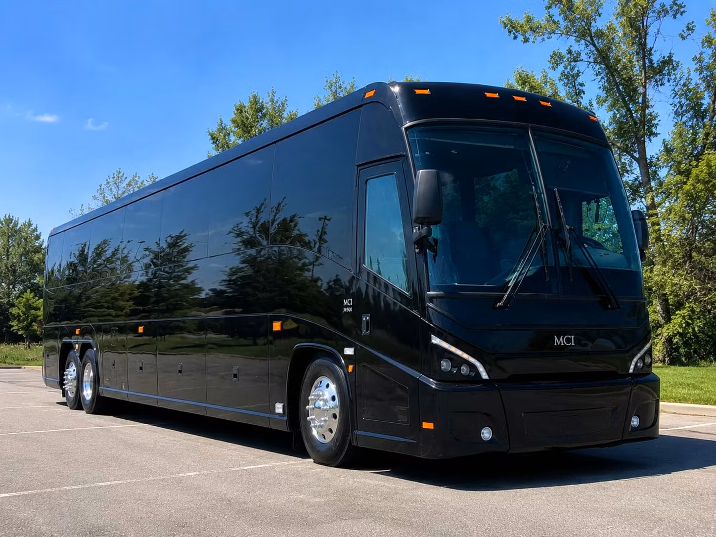 brooklyn wedding shuttles that keep your guest list moving all night