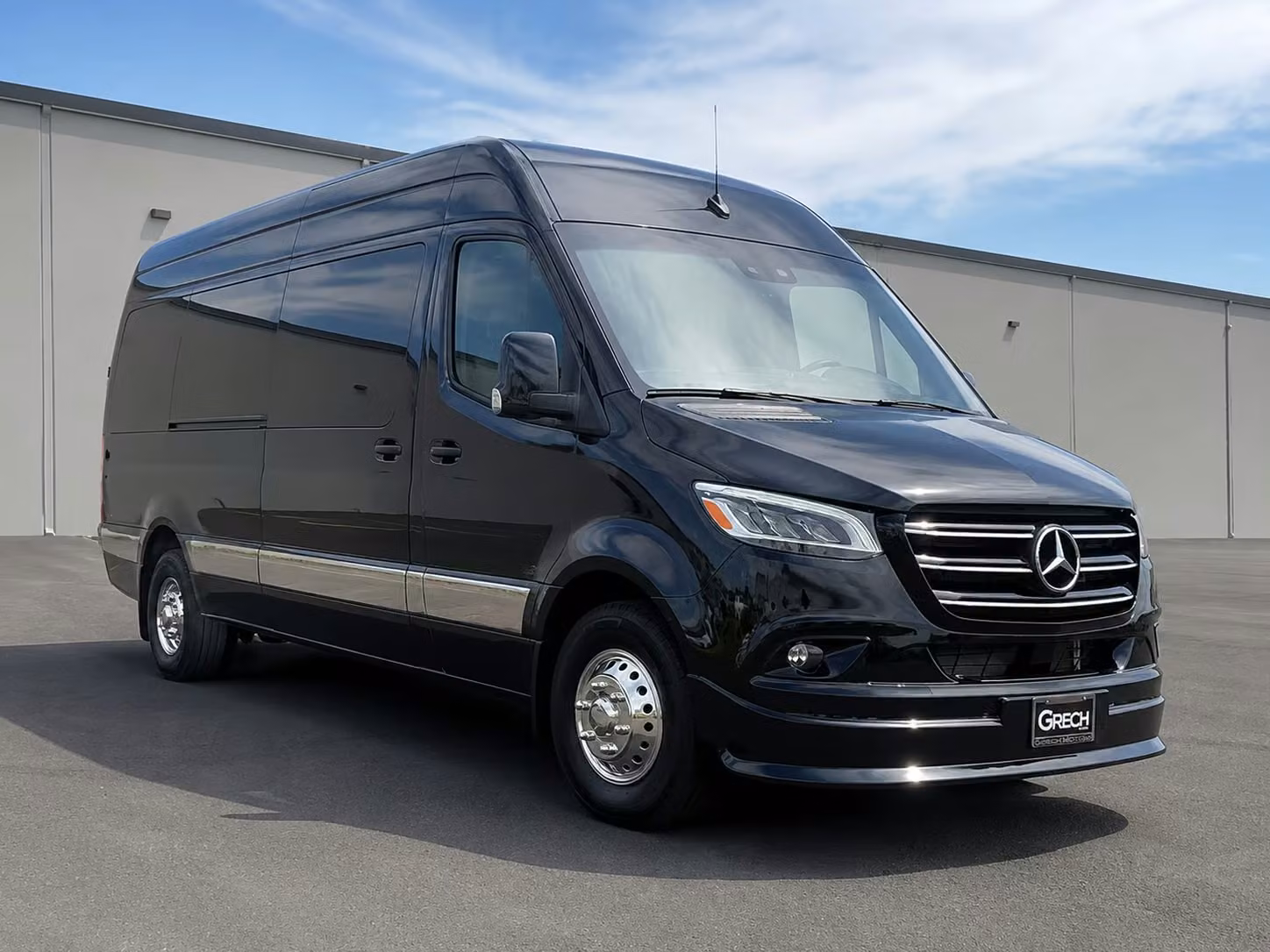 bus rentals for brooklyn proms homecomings